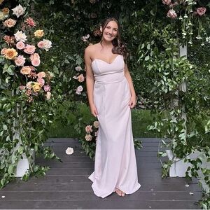 Gorgeous Wayf pale pink gown. Sz L. Worn 1x as a bridesmaid.